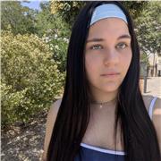 Profesora de ciencias para ESO en Jaén, titulada con matrícula de honor en bachillerato tecnológico, estudiante de tercer año de ingeniería eléctrica e ingeniería electrónica